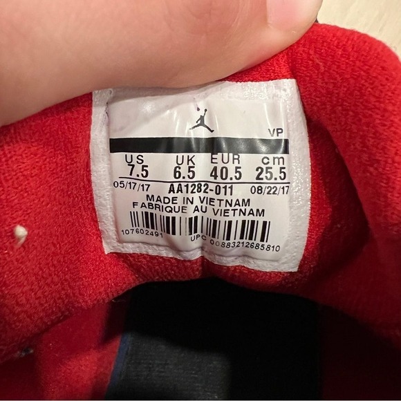 Jordan Fly Unlimited Anthracite‎ Gym Red Basketball High Top Sneakers 7.5 Shoe - Picture 8 of 11